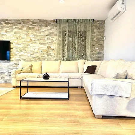 Casa Laera Alpesi faház Algodonales
